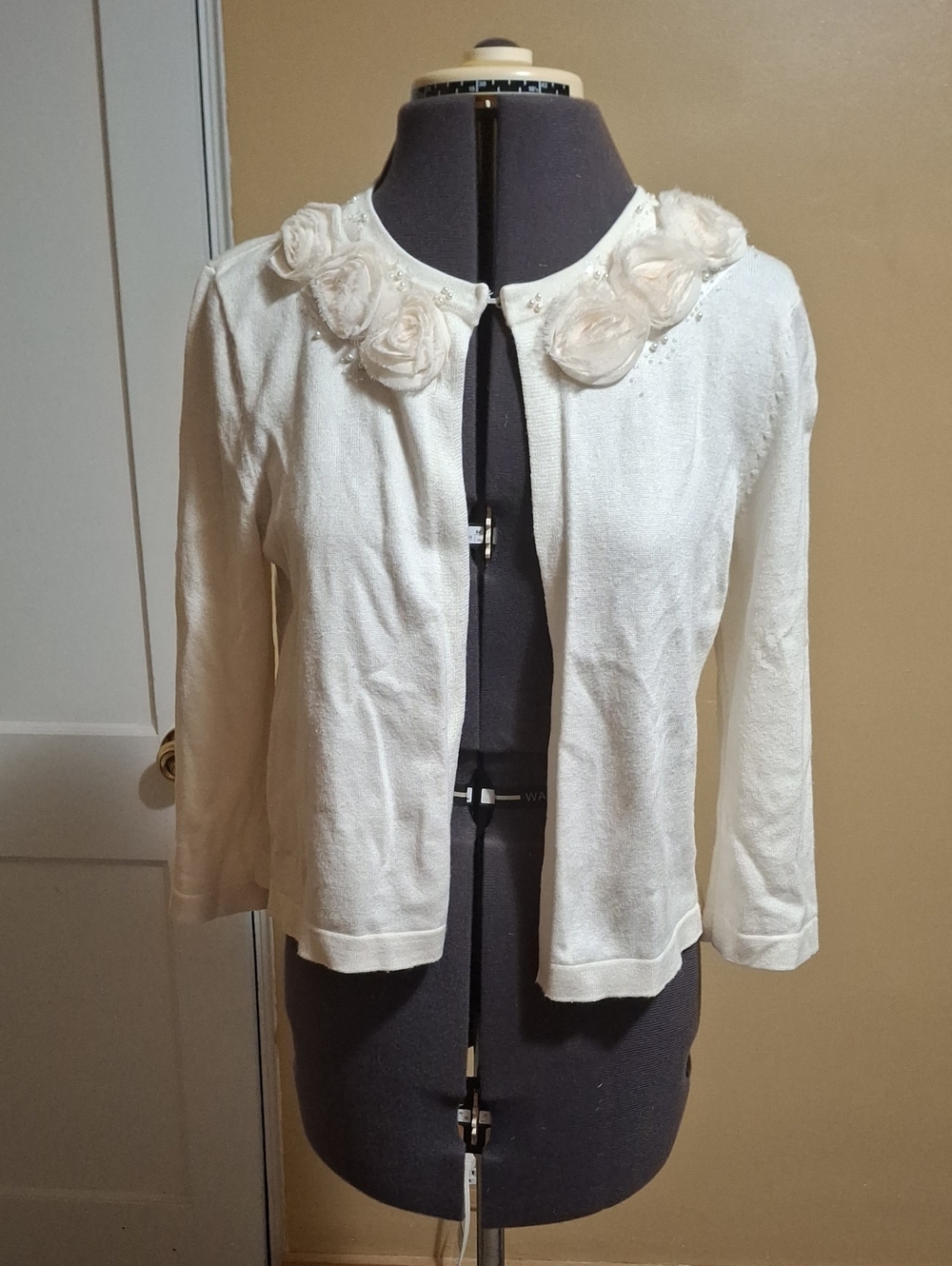 Covington Cardigan Shawl Thing?